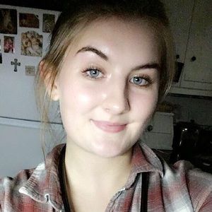 Meet your Posher, Victoria